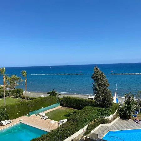 Apartment On The Beach Limassol